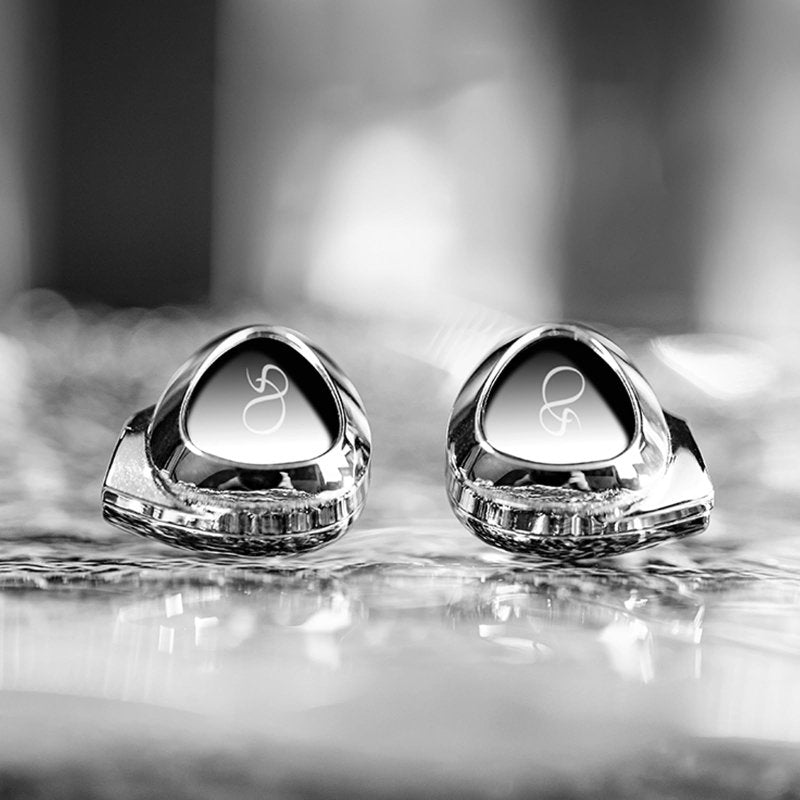 Shanling SONO Wired Earphone Triple - Driver Hybrid Earphones Affordable Hi - Fi Sound Two Dynamic Drivers Coaxial Design with Interchangeable Cable Sivler Affortable set for travellingVisit the Shanling Store