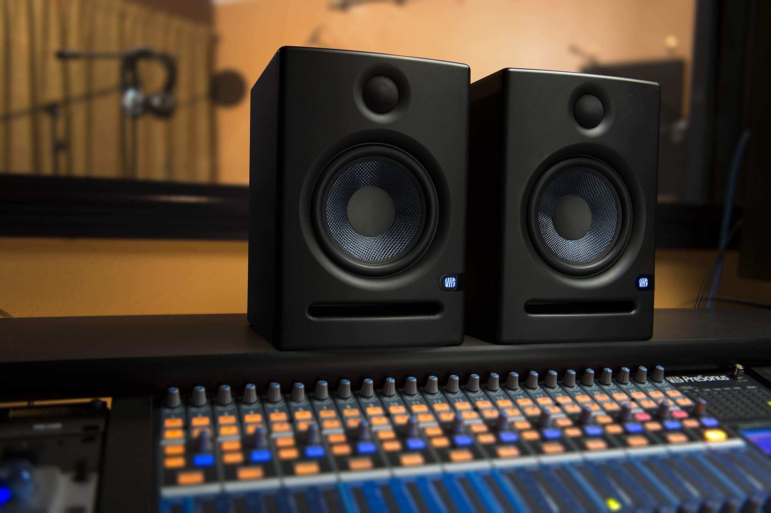 Presonus Eris E5, 5.25 Inch, 2-Way, Active Studio Monitor