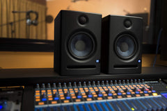 Presonus Eris E5, 5.25 Inch, 2-Way, Active Studio Monitor